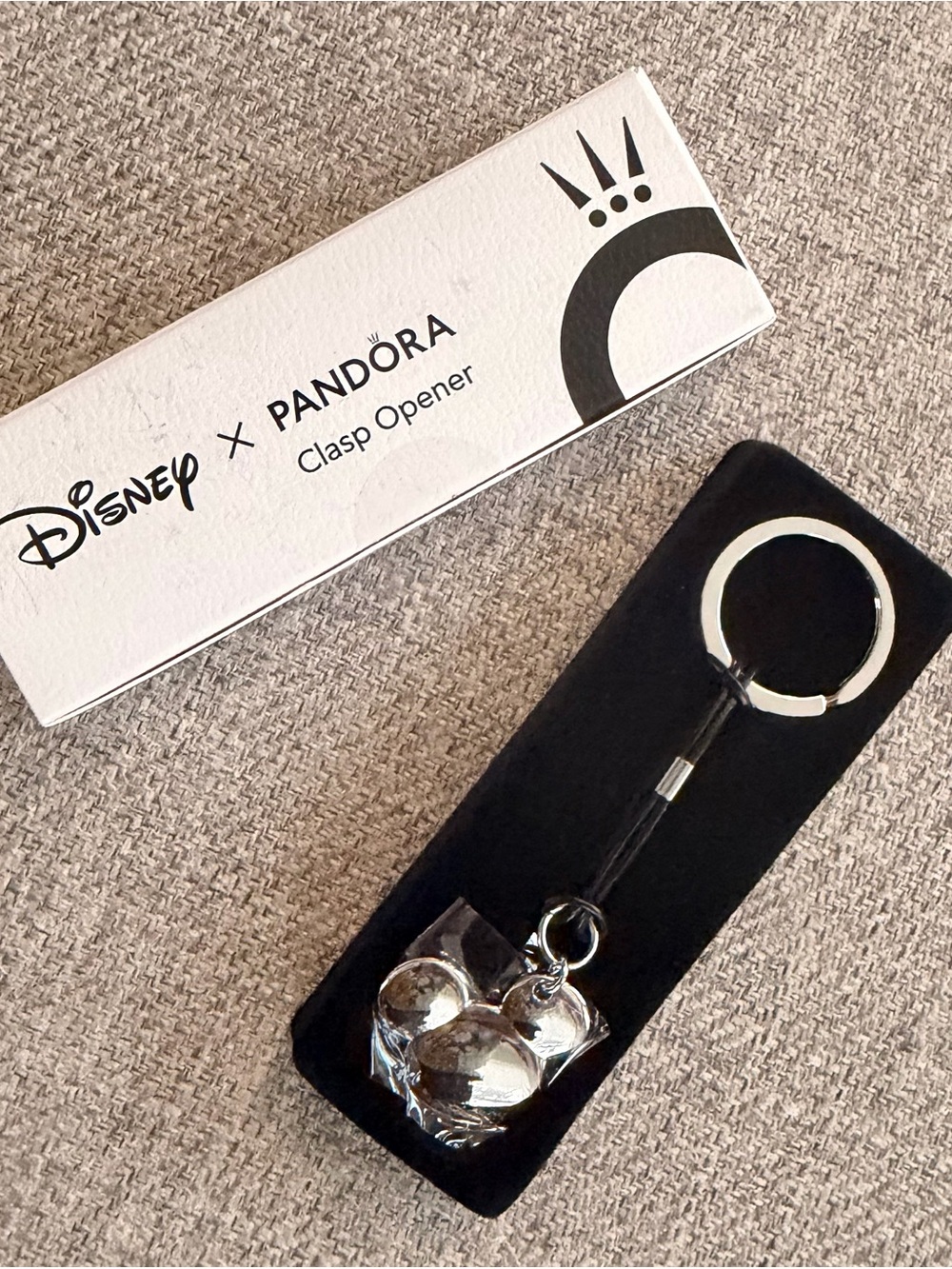 Pandora Disney x Pandora Clasp Opener Mickey Shaped